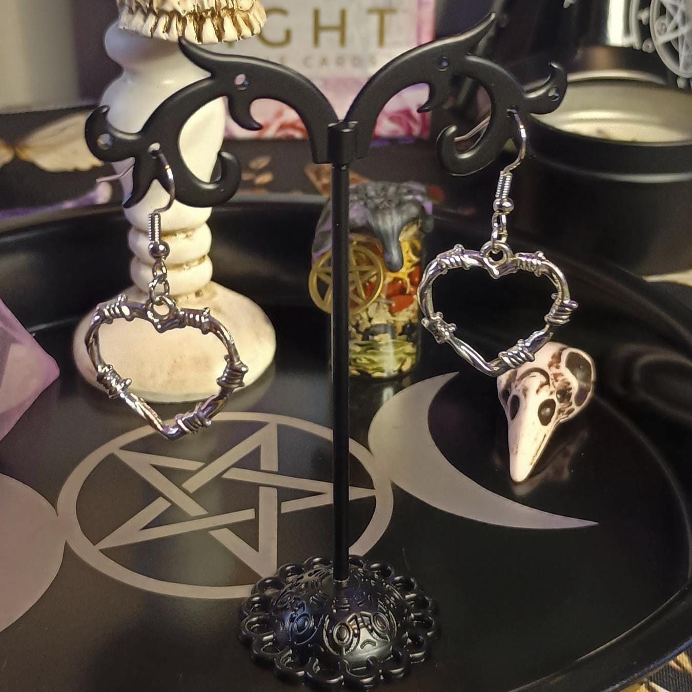 Barbed Heart Silver Hook Earring Set