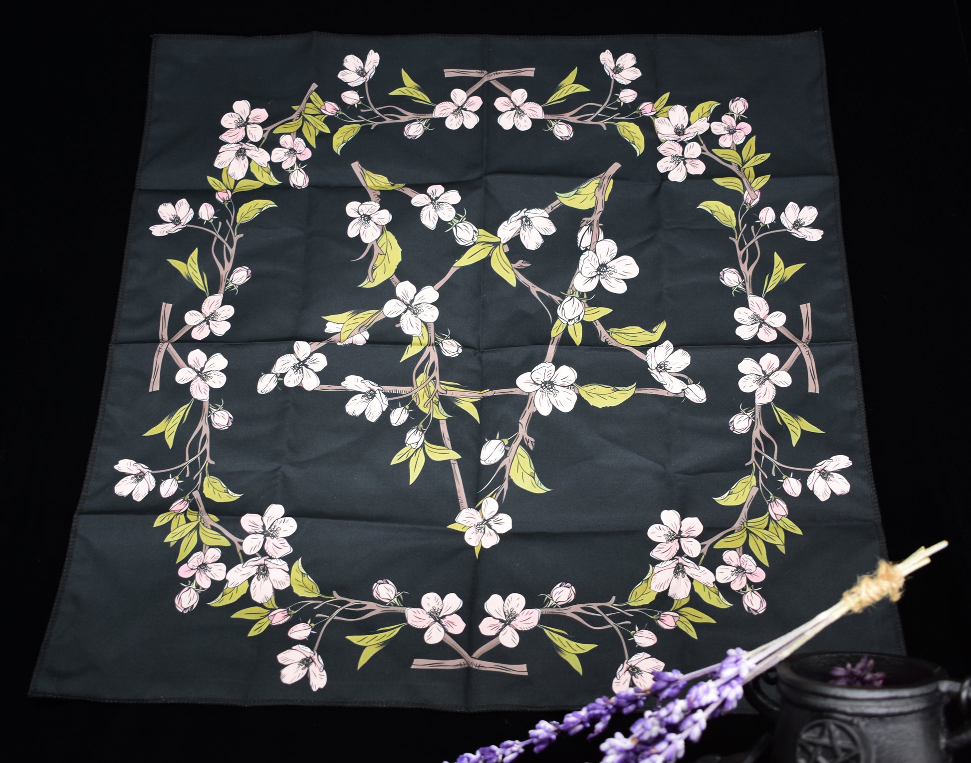 Arista Tarot Altar Cloth