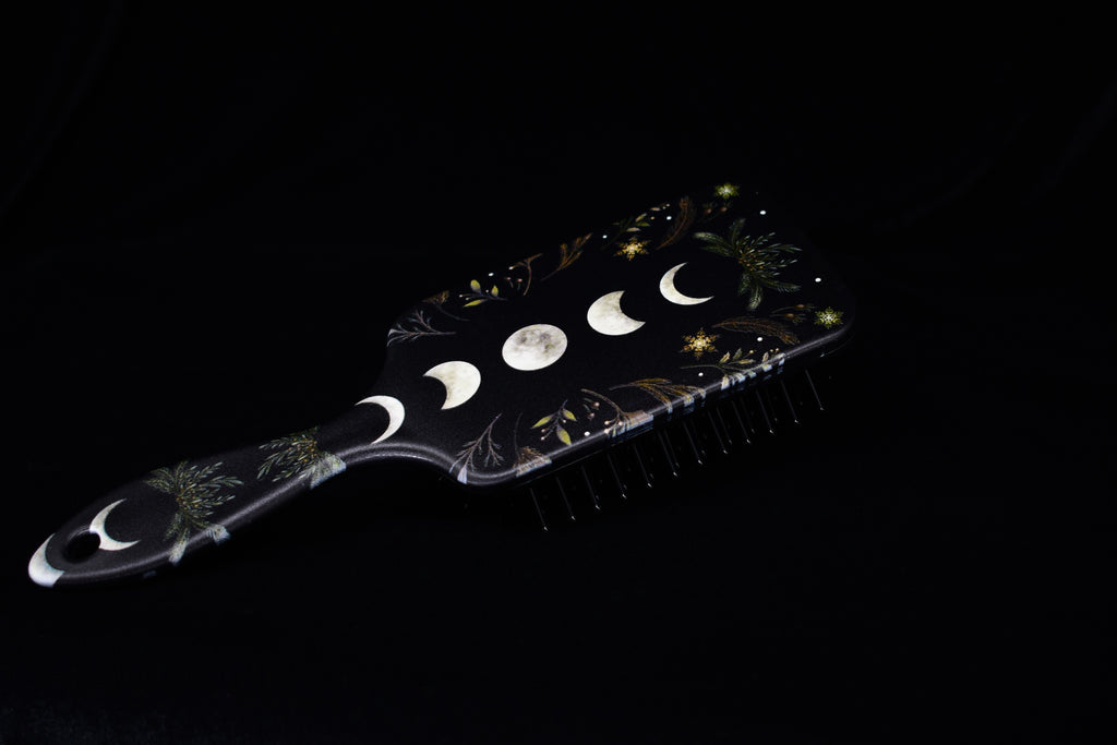 Yellow Moon Goddess Brush