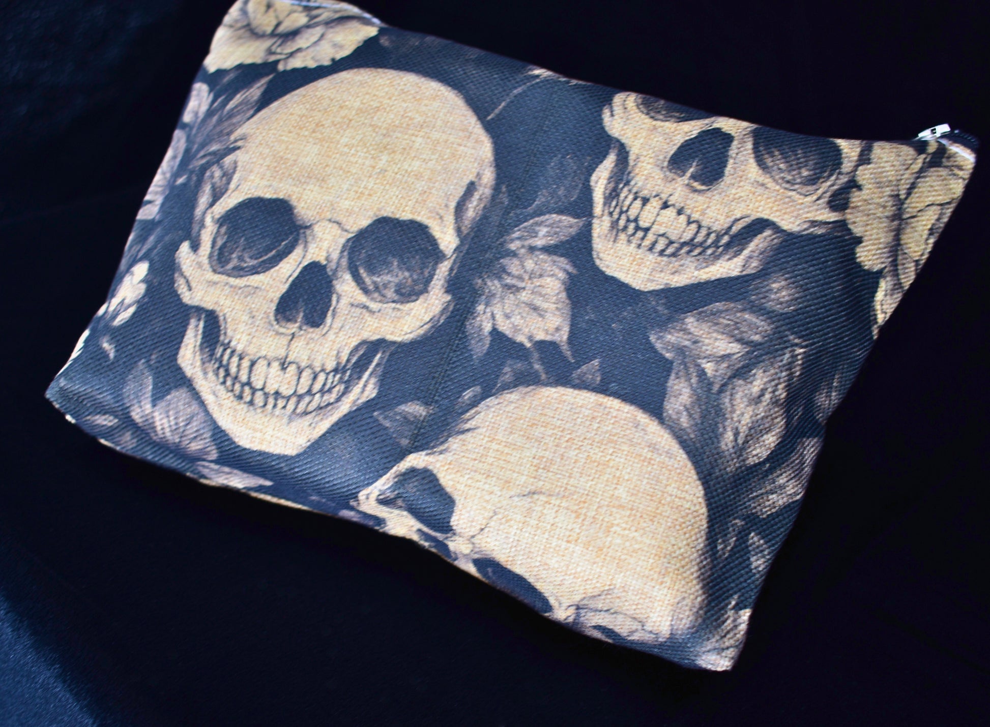 Gothic Rose and Skull Pattern Makeup Bag