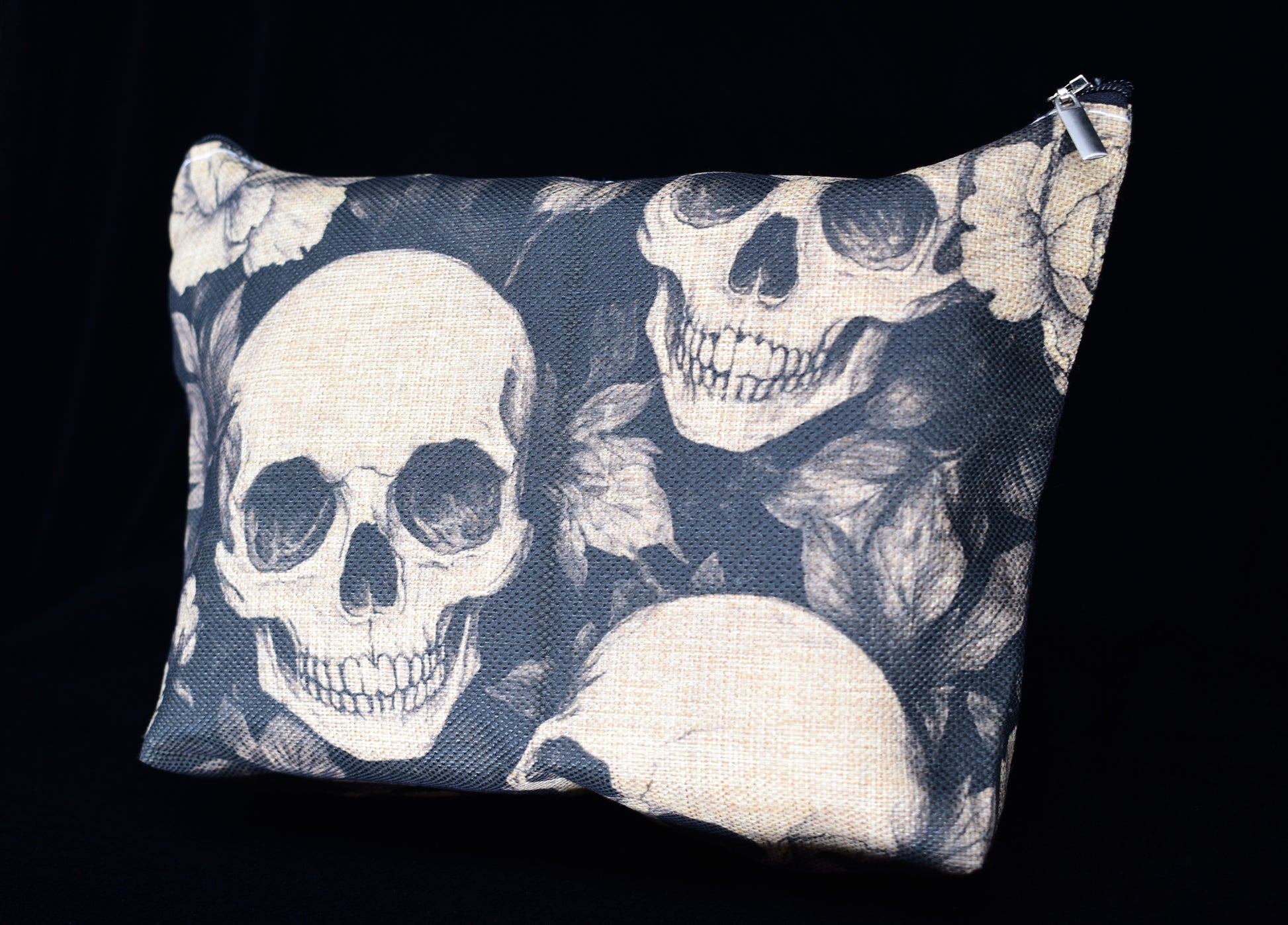 Gothic Rose and Skull Pattern Makeup Bag