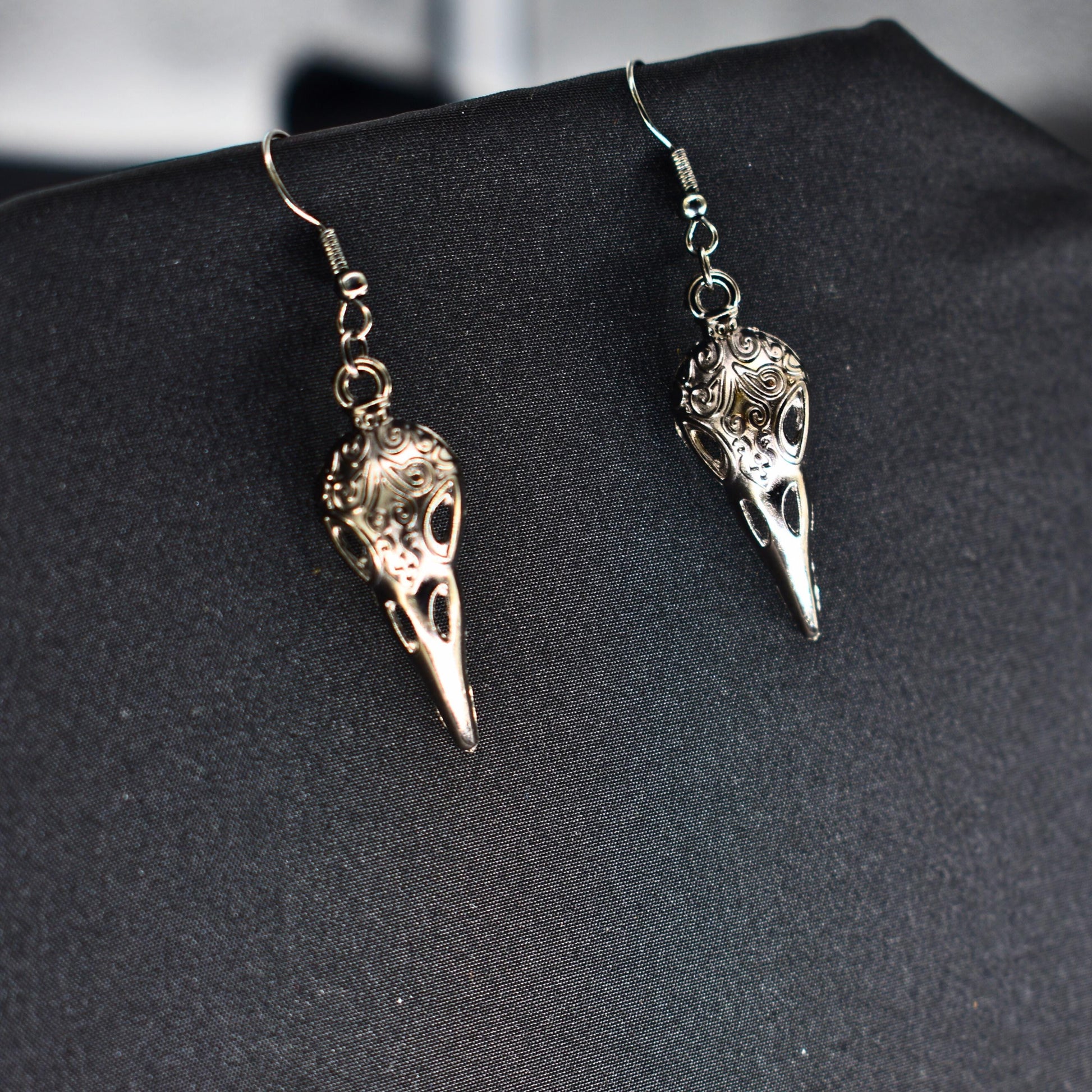 Raven Gun Black Hook Earring Set